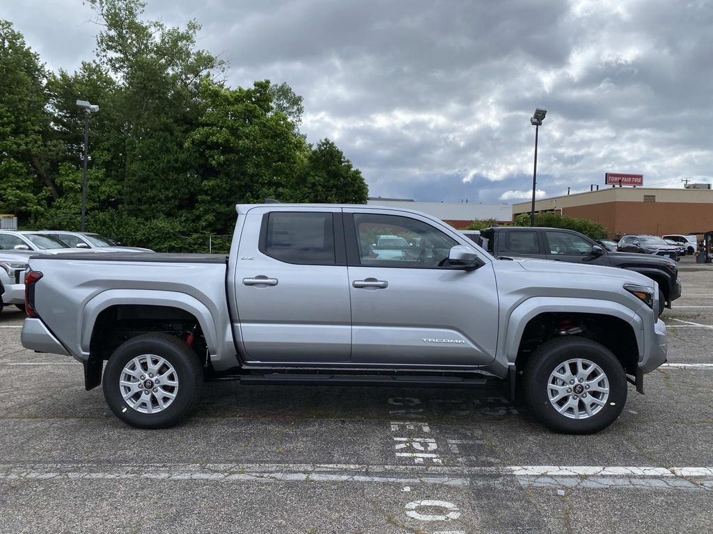 New 2026 Toyota Tacoma SR5 AWD/4WD image 2