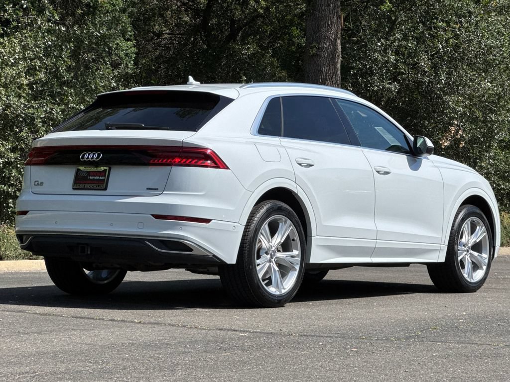 Used 2020 Audi Q8 Premium Plus w/ Premium Plus Package AWD/4WD image 5