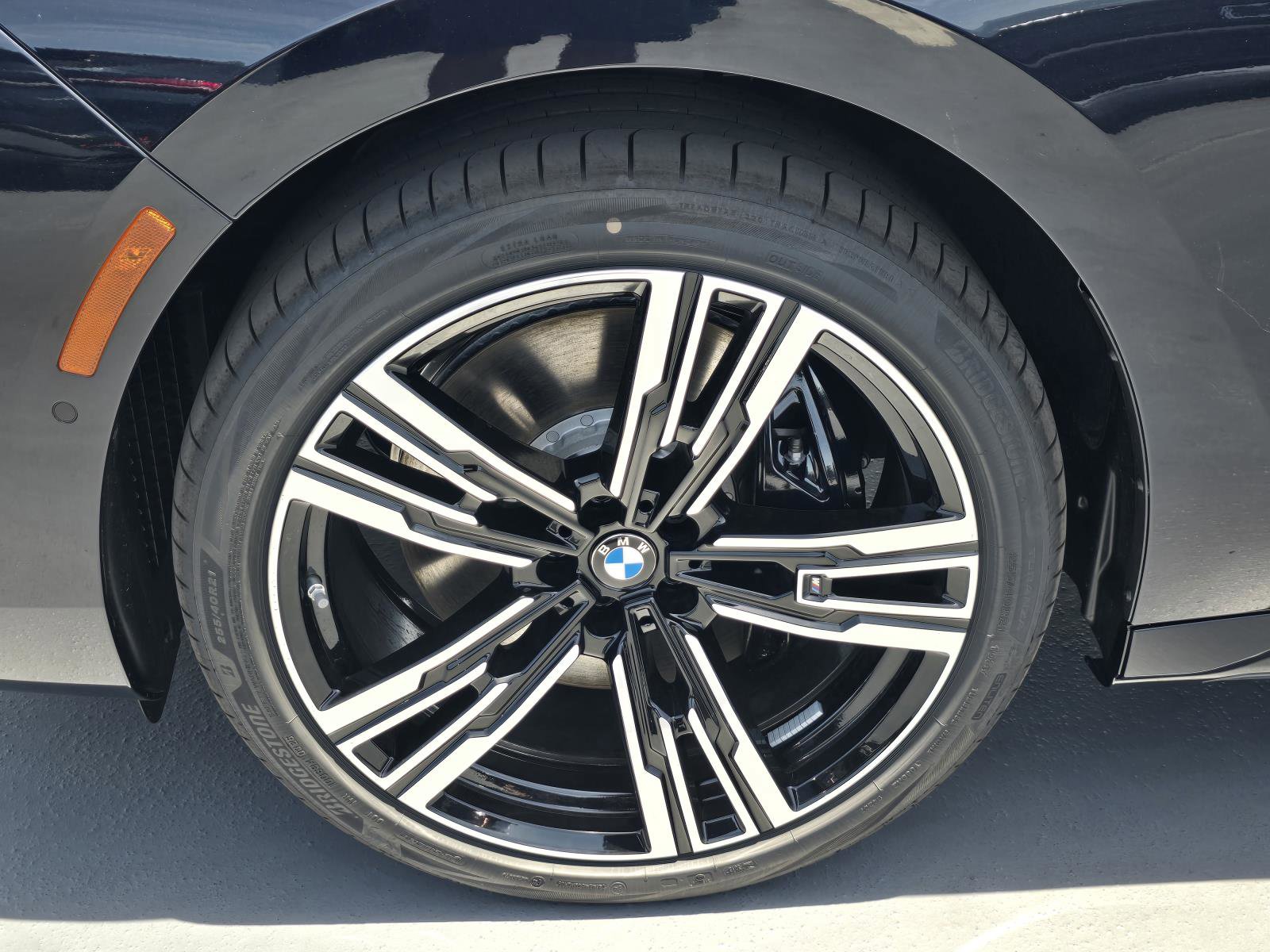 New 2026 BMW 740i RWD image 8