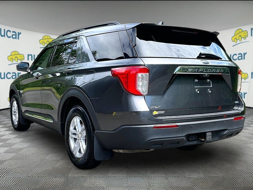 Used 2020 Ford Explorer XLT w/ Comfort Package AWD/4WD image 5