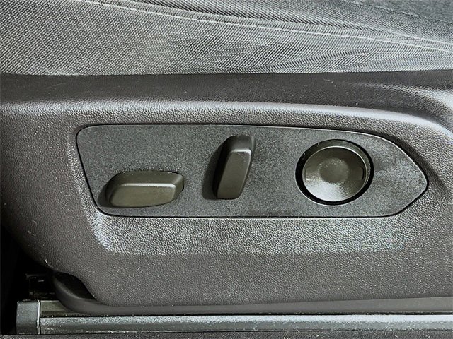 Used 2024 GMC Sierra 1500 Elevation image 11