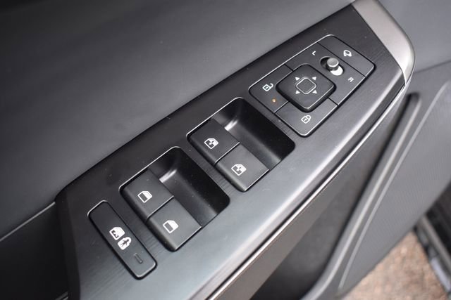 Certified 2025 Kia EV6 Wind image 20