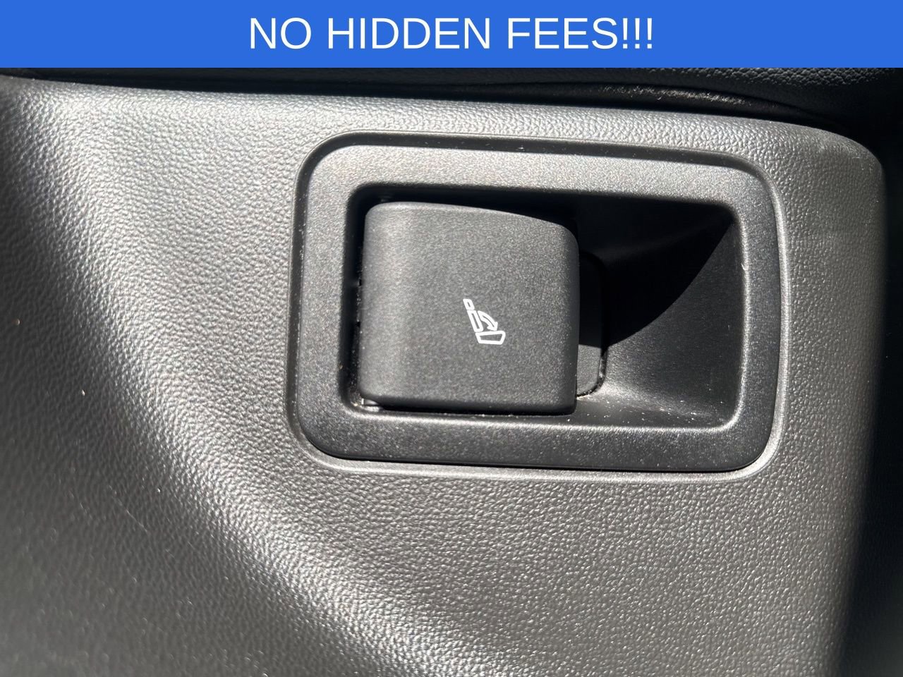 Used 2024 Maserati Grecale GT image 37