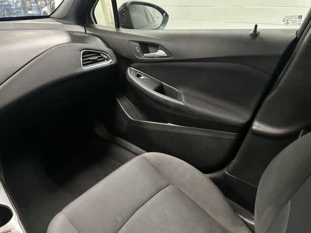 Used 2019 Chevrolet Cruze LT w/ Convenience Package FWD image 13