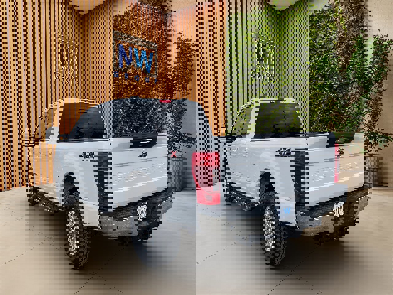 Used 2020 Ford F250 Lariat w/ Lariat Value Package image 20