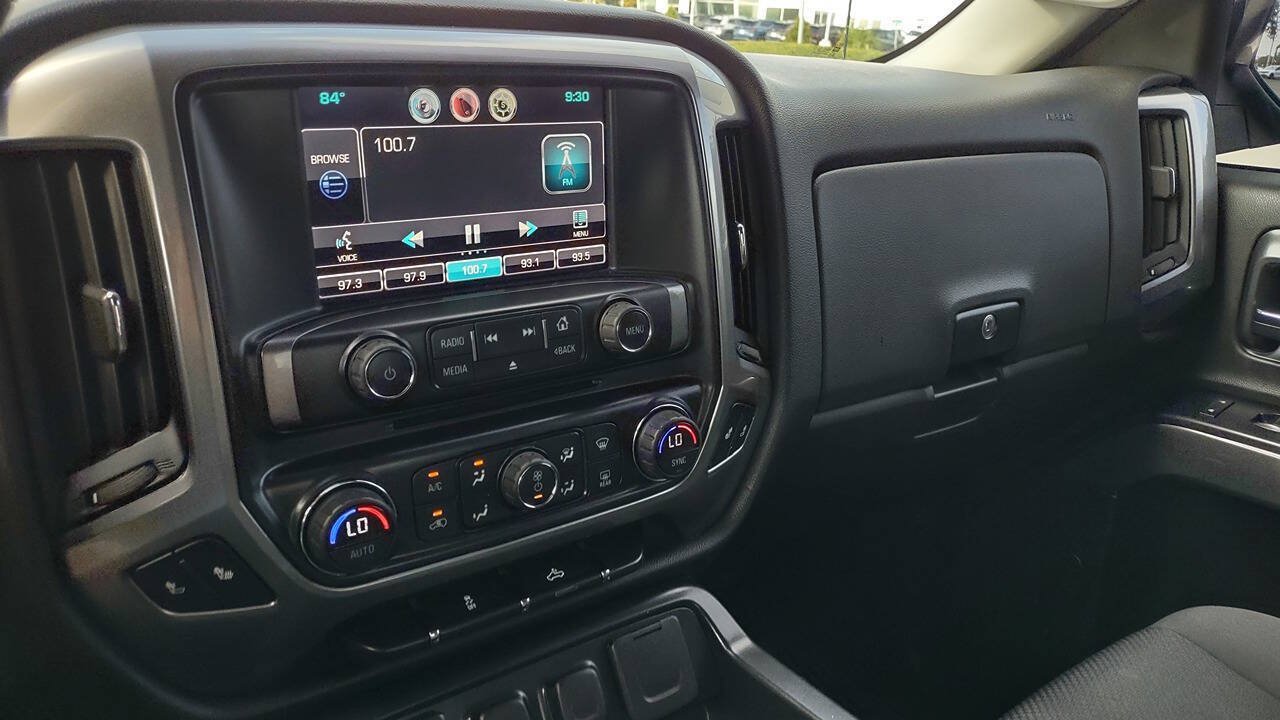 Used 2015 Chevrolet Silverado 1500 LT w/ LT Convenience Package RWD image 19