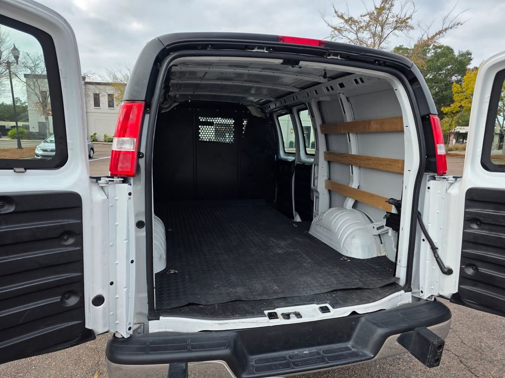 Certified 2024 Chevrolet Express 2500 w/ Driver Convenience Package image 23