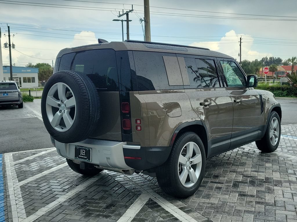 Certified 2025 Land Rover Defender 110 S AWD/4WD image 5