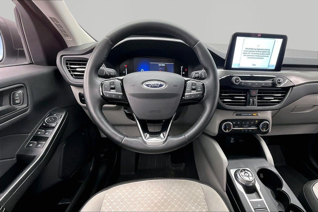 Certified 2023 Ford Escape Active w/ Cold Weather Package FWD image 5