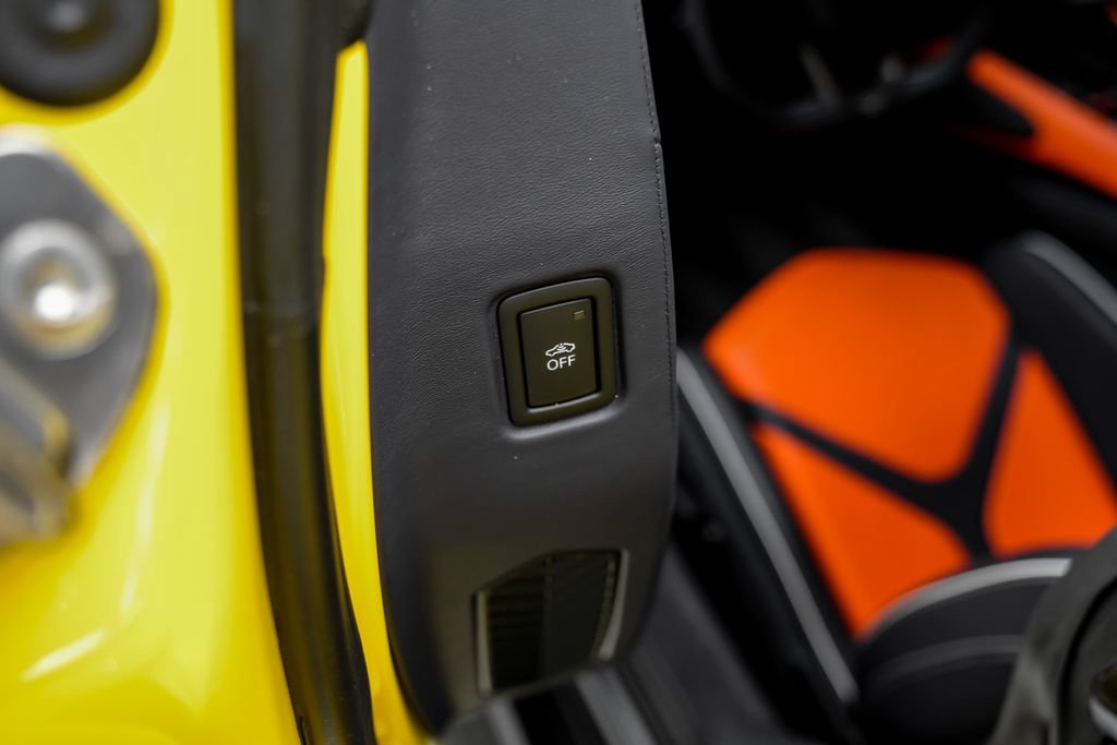 Used 2025 Lamborghini Revuelto AWD/4WD image 49