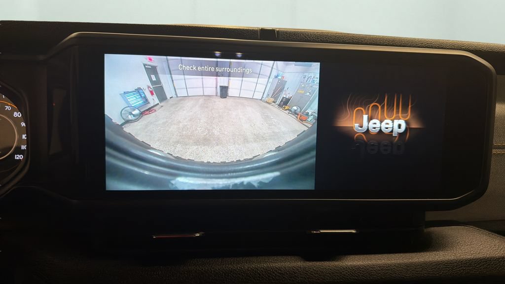 Used 2024 Jeep Wrangler Unlimited Sport AWD/4WD image 19
