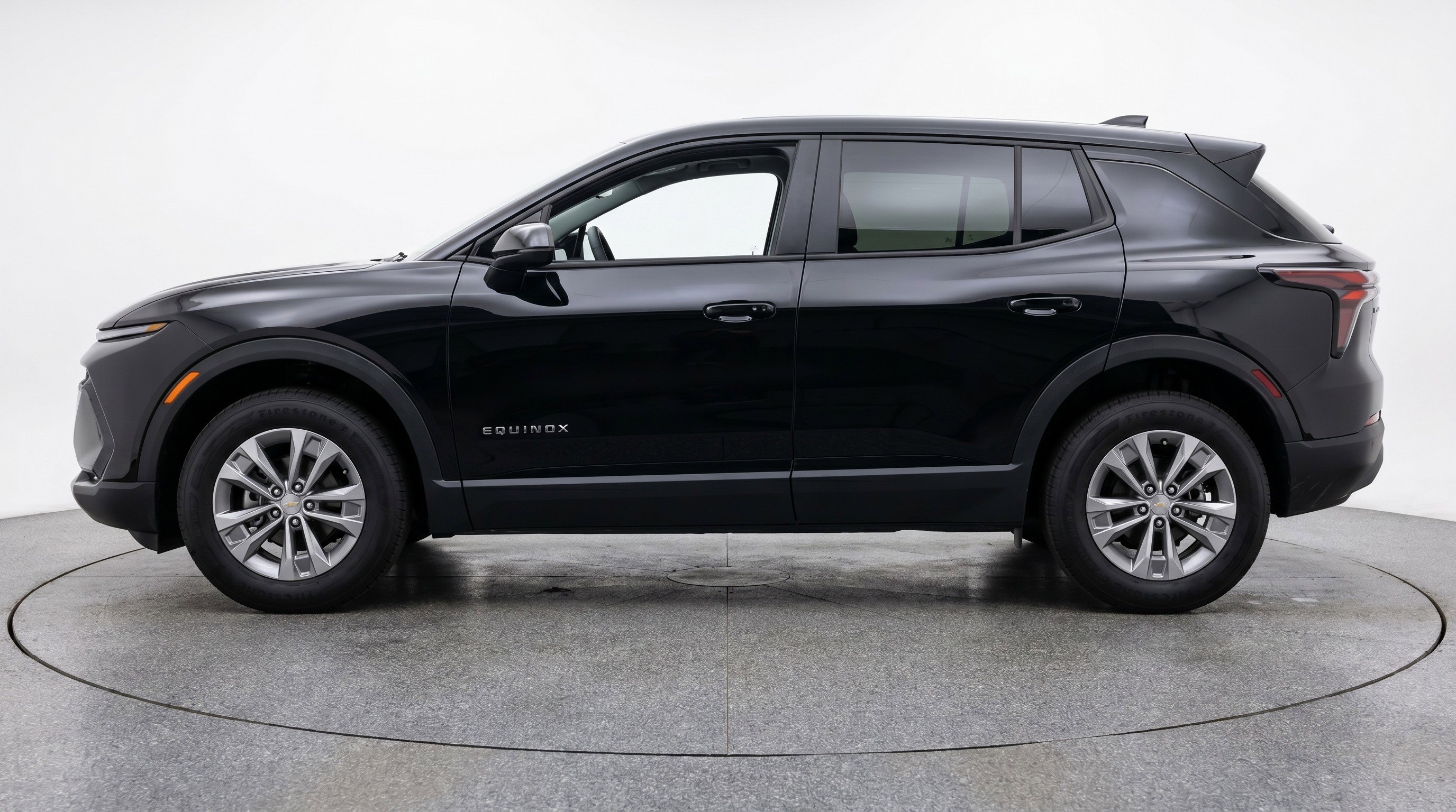 Used 2025 Chevrolet Equinox LT FWD image 5