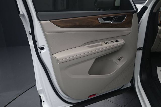 Used 2024 Volkswagen Atlas SE FWD image 14
