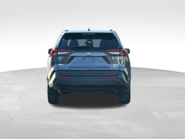 Used 2019 Toyota RAV4 XLE Premium image 6