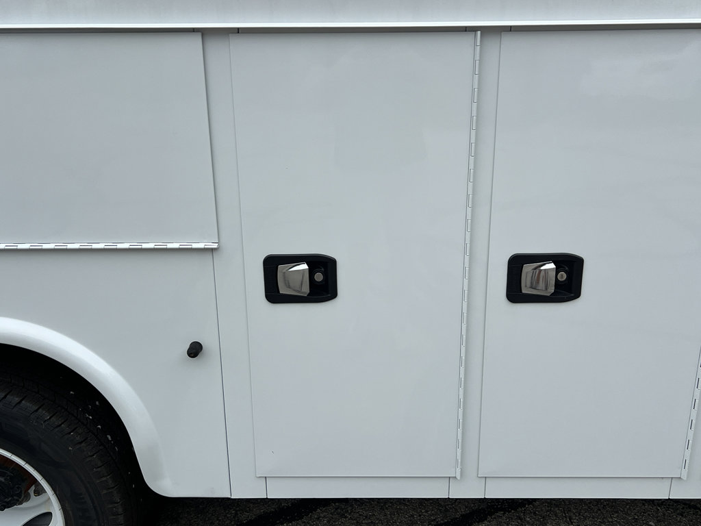 New 2026 Ford E-350 and Econoline 350 Super Duty w/ Power Equipment Group image 32