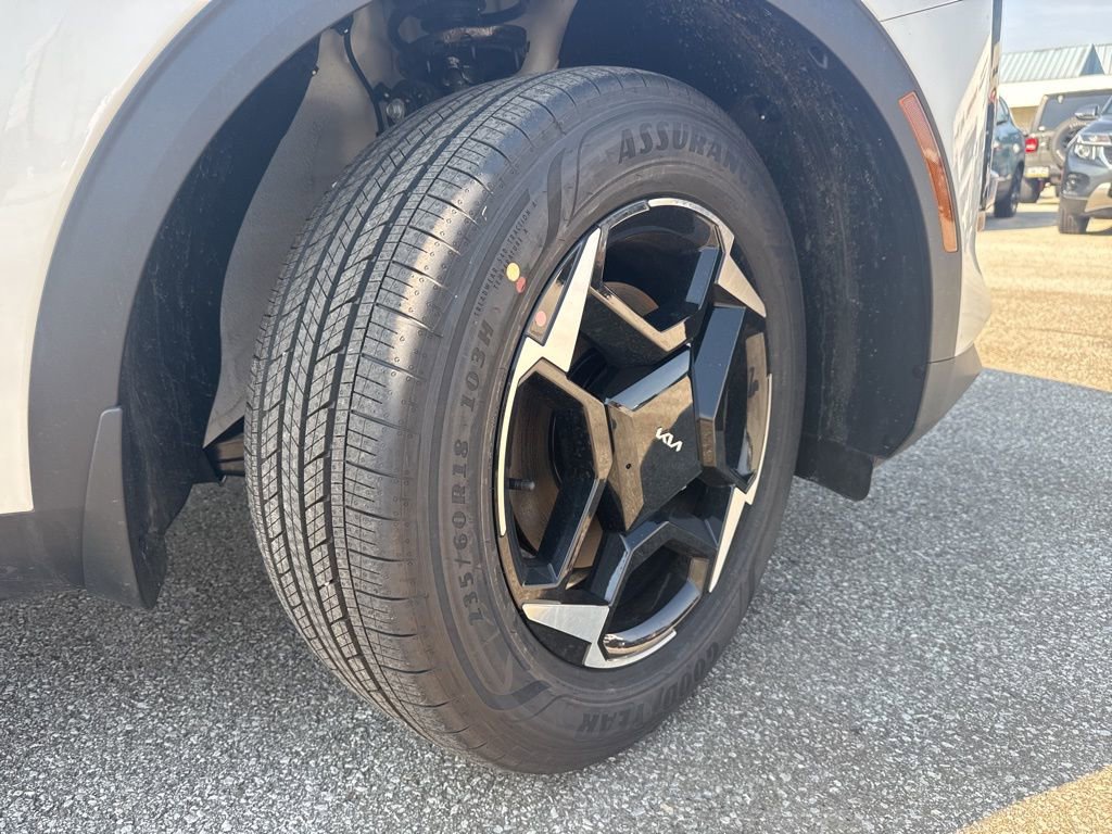 New 2026 Kia Sportage EX AWD/4WD image 24