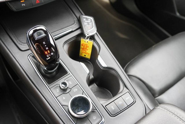 Used 2024 Cadillac XT4 Premium Luxury image 22