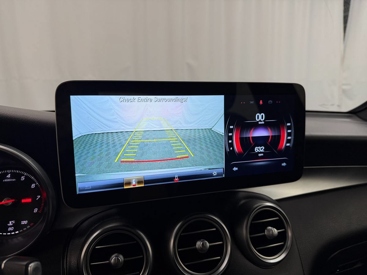Used 2017 Mercedes-Benz GLC 300 4MATIC image 14