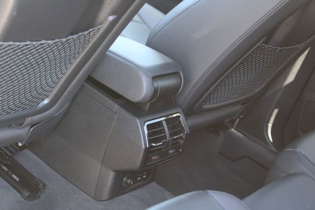 Used 2023 Audi Q3 2.0T Premium image 34