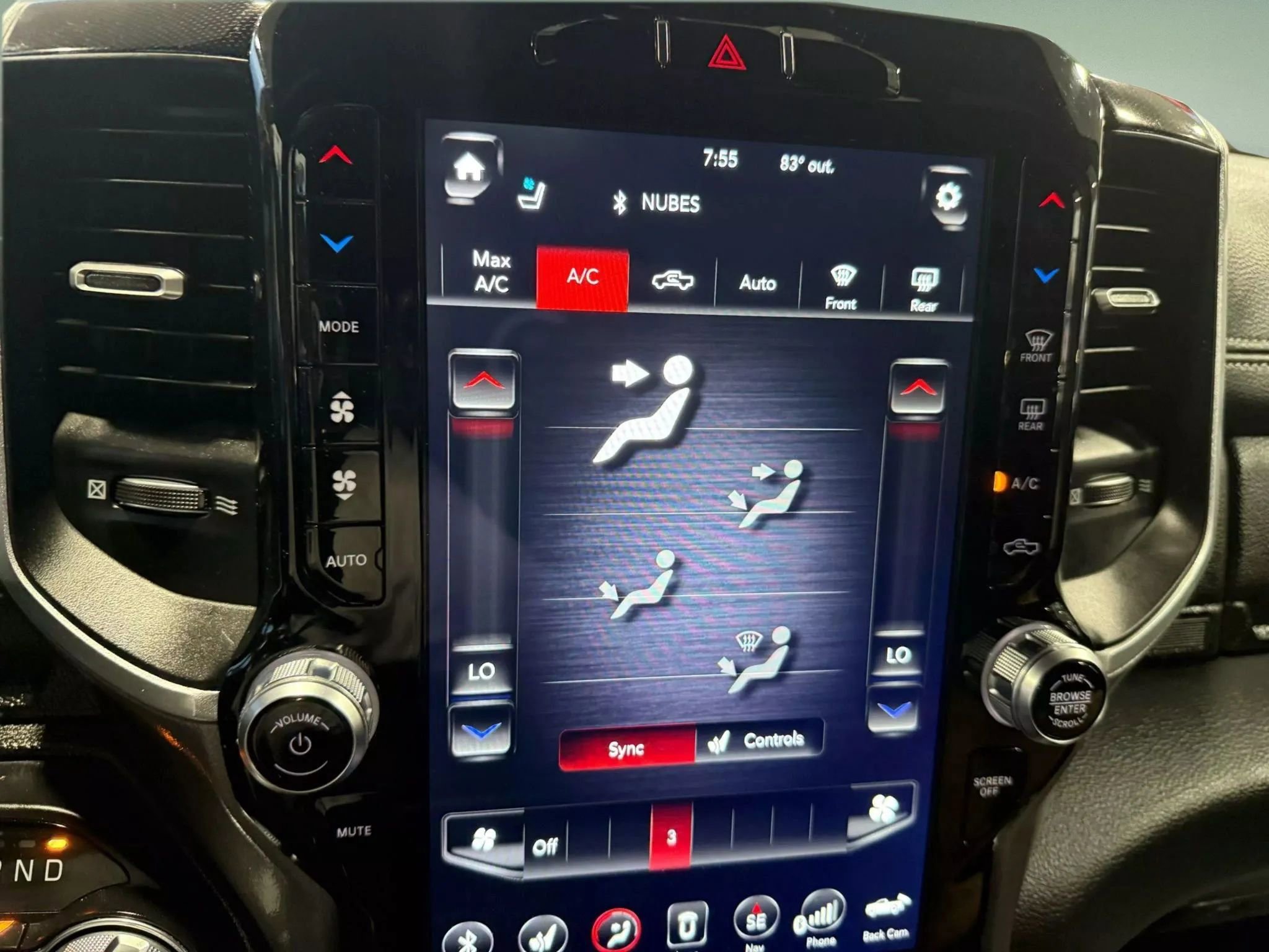 Used 2020 RAM 1500 Laramie w/ Sport Appearance Package image 20