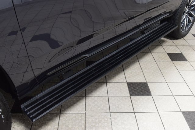 Used 2023 Cadillac Escalade Sport Platinum image 31