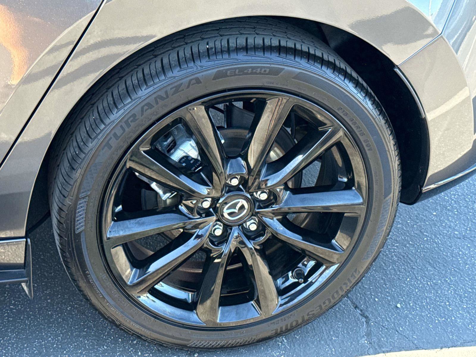 Certified 2025 MAZDA MAZDA3 s Sport image 31