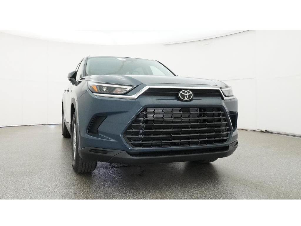New 2026 Toyota Grand Highlander XLE FWD image 30