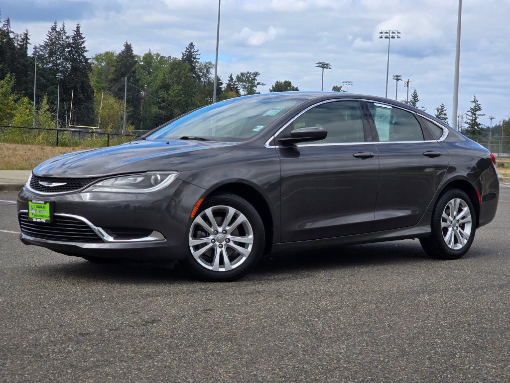 Used 2015 Chrysler 200 Limited w/ Convenience Group