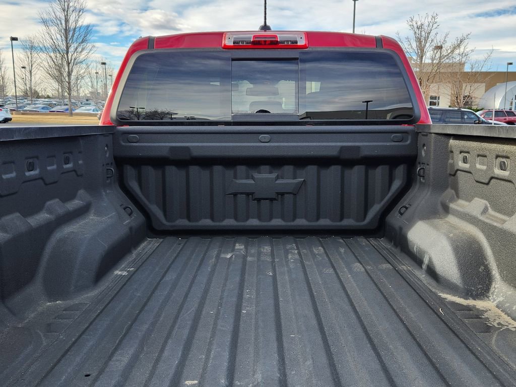 Used 2025 Chevrolet Colorado Z71 w/ Technology Package image 11