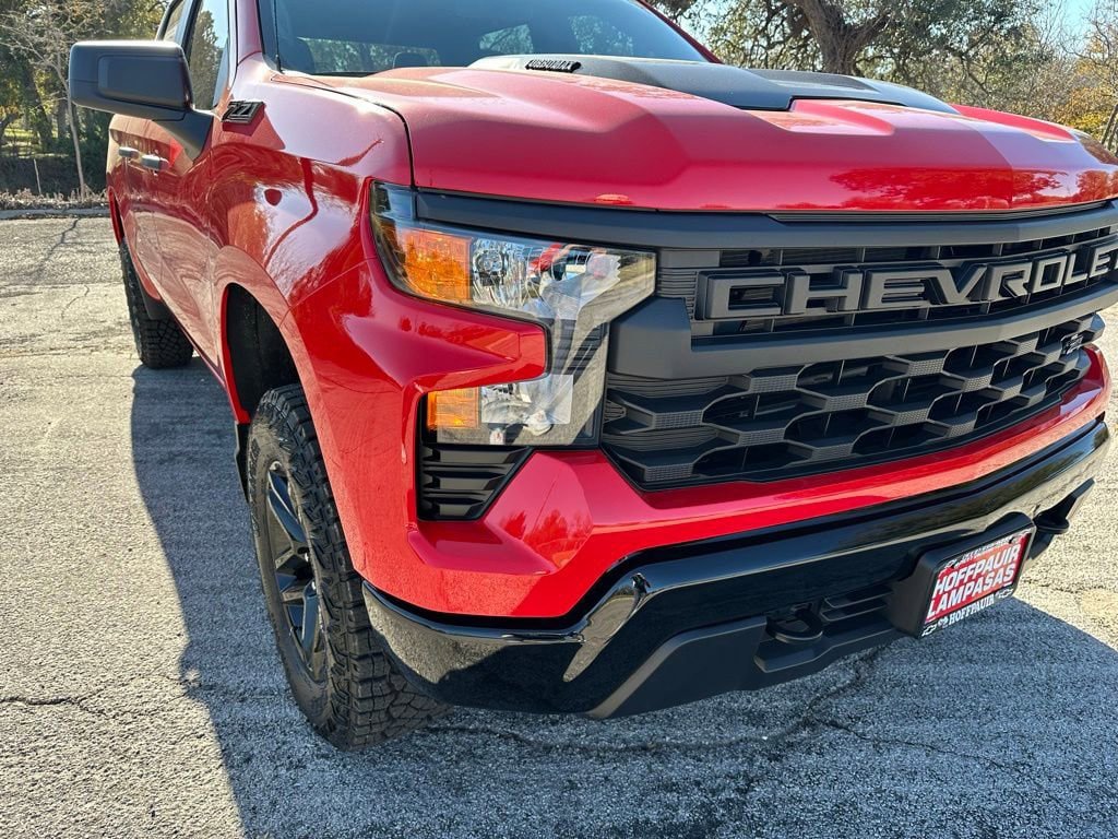 New 2026 Chevrolet Silverado 1500 Custom Trail Boss w/ Dark Appearance Package image 23