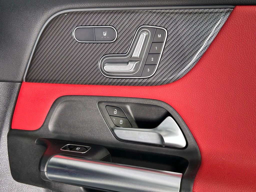 Used 2021 Mercedes-Benz GLA 35 AMG 4MATIC w/ Premium Package image 10