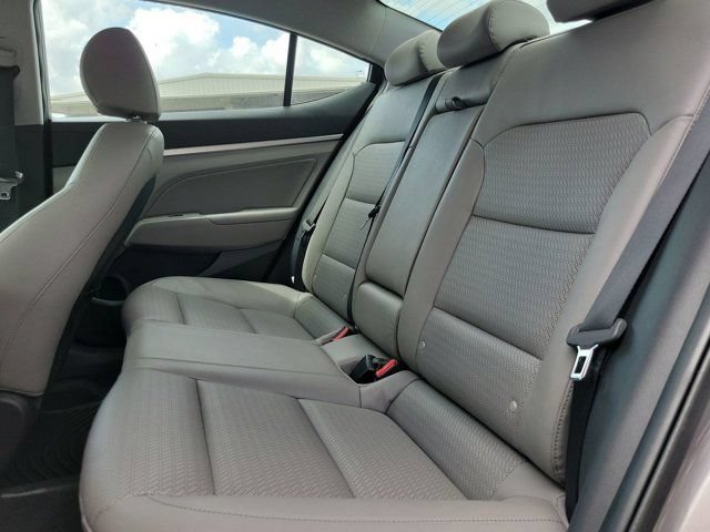 Used 2020 Hyundai Elantra Limited w/ Ultimate Package 03 FWD image 20