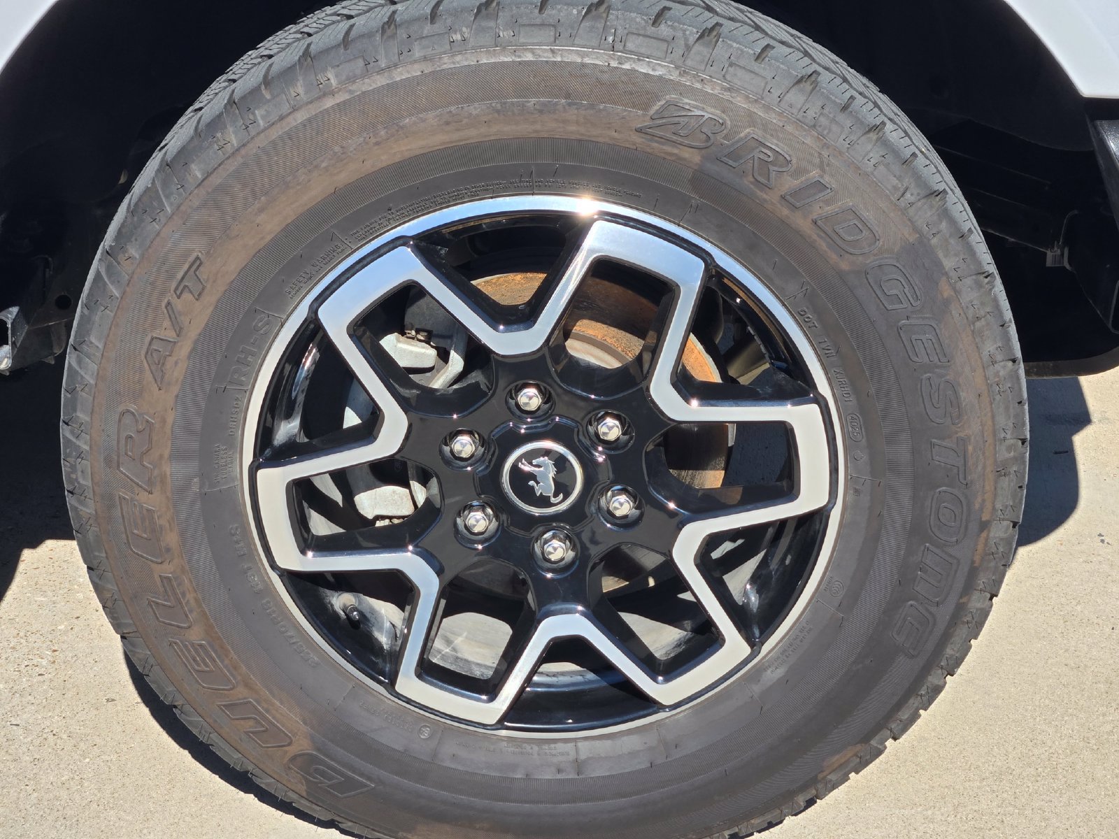 Used 2025 Ford Bronco Outer Banks AWD/4WD image 7