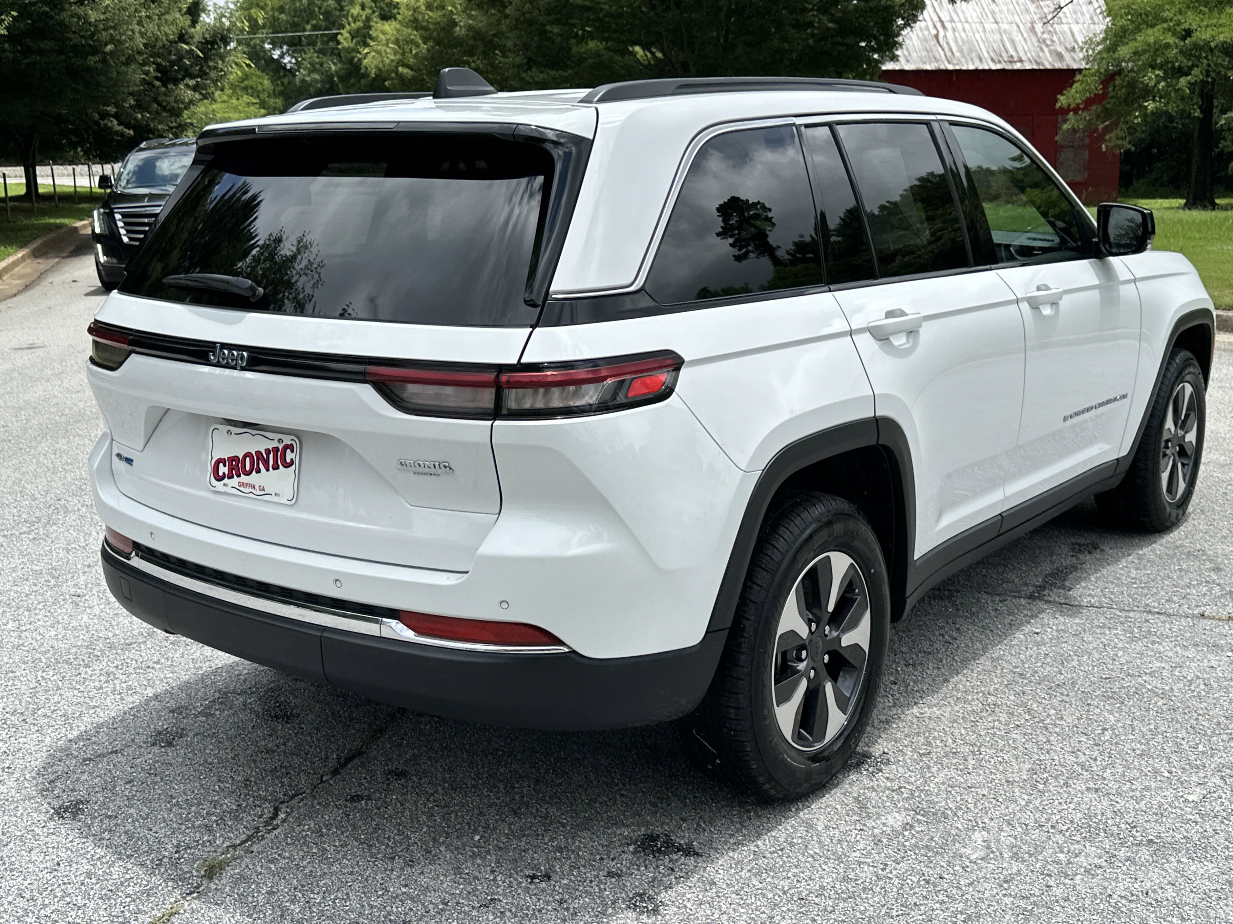 Used 2024 Jeep Grand Cherokee Limited 4xe image 5