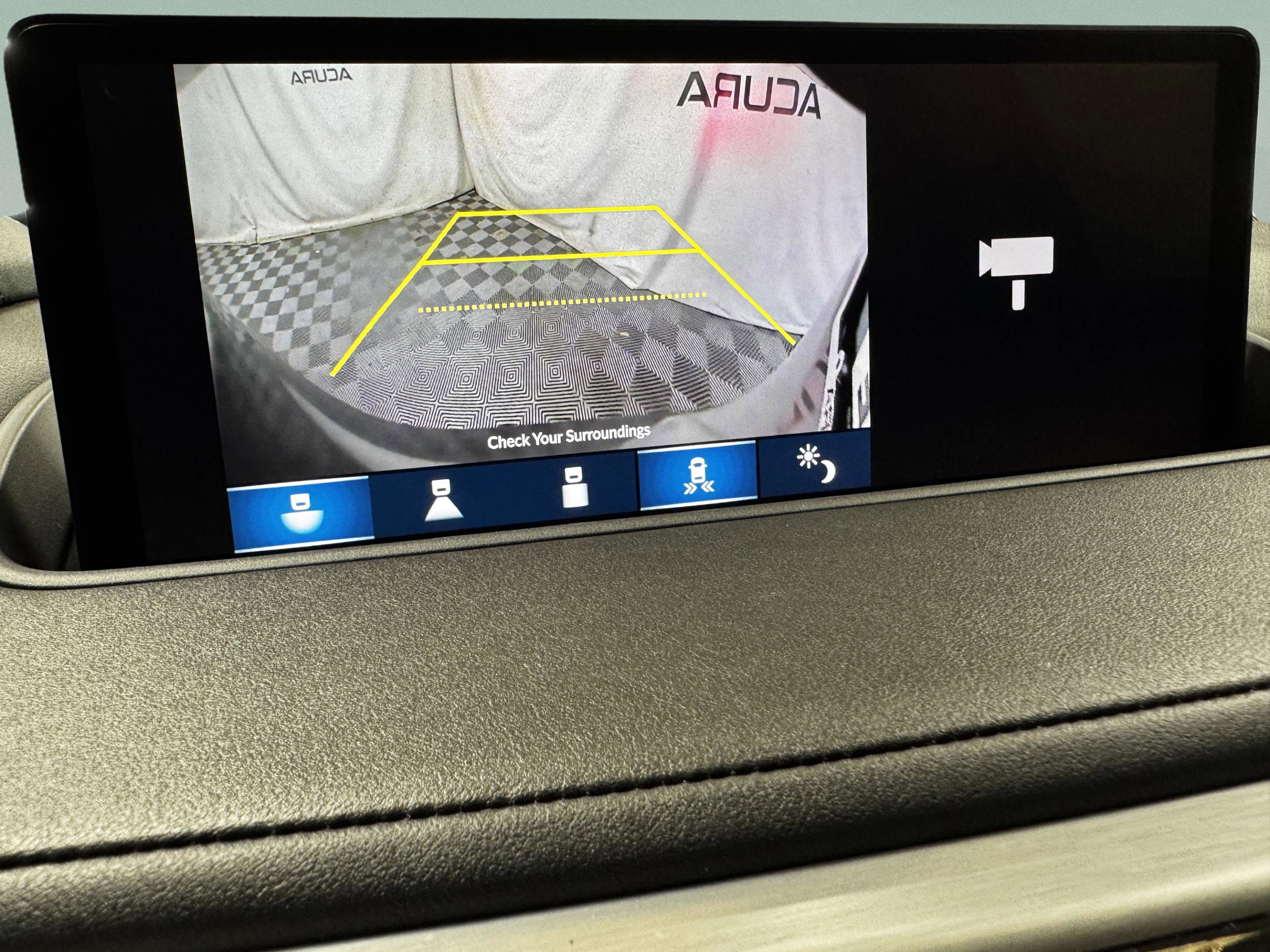 Certified 2023 Acura MDX FWD w/ Technology Package image 27