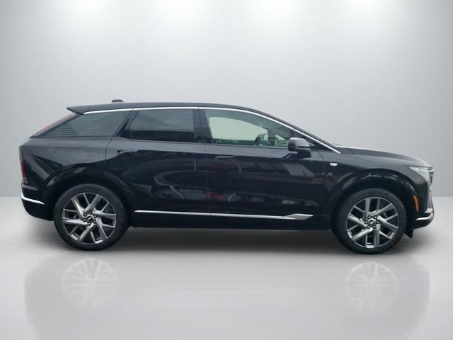 New 2026 Cadillac Optiq Luxury 1 RWD image 4