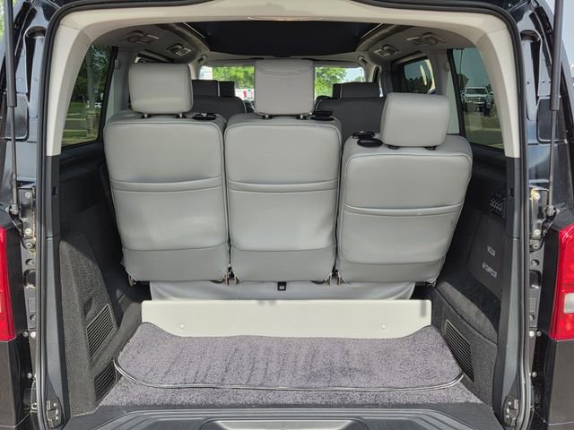 Used 2023 Mercedes-Benz Metris Passenger image 26