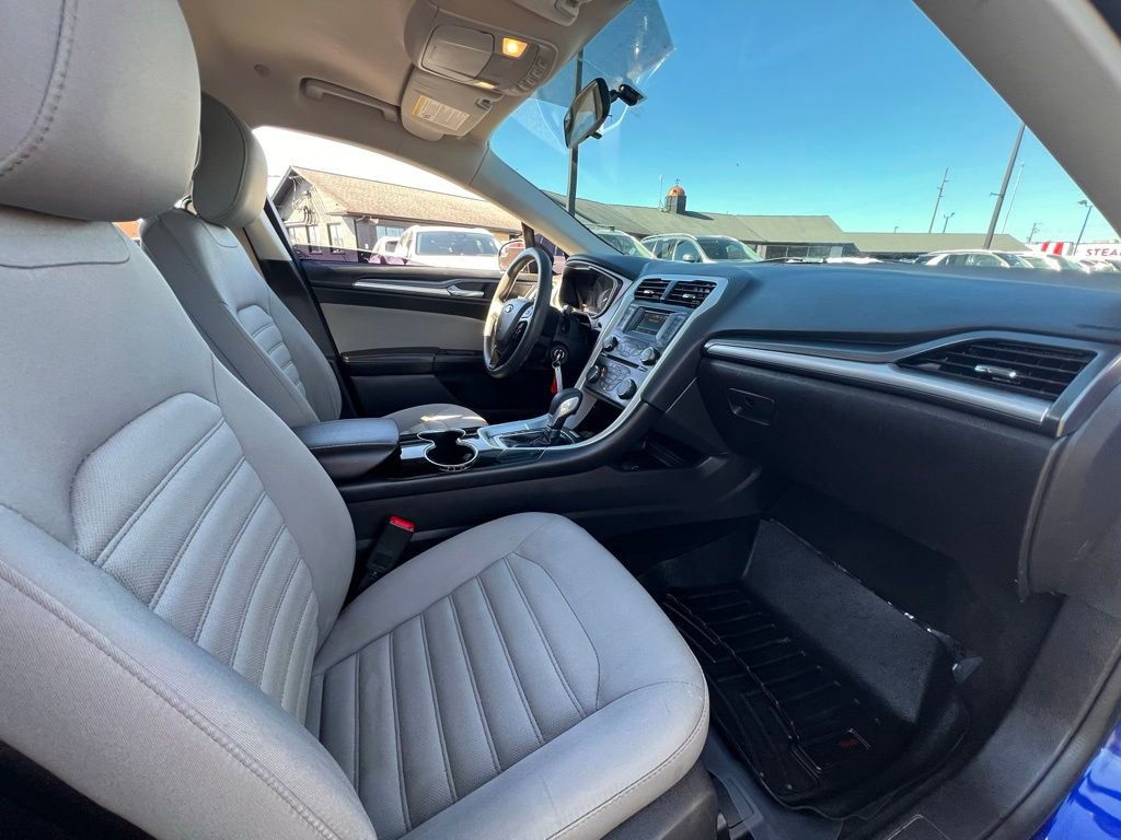 Used 2014 Ford Fusion S image 20