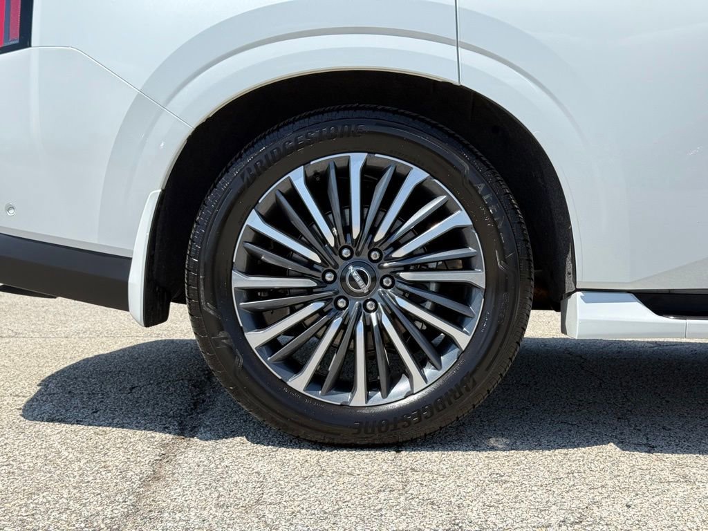 Used 2025 Nissan Armada Platinum Reserve AWD/4WD image 11