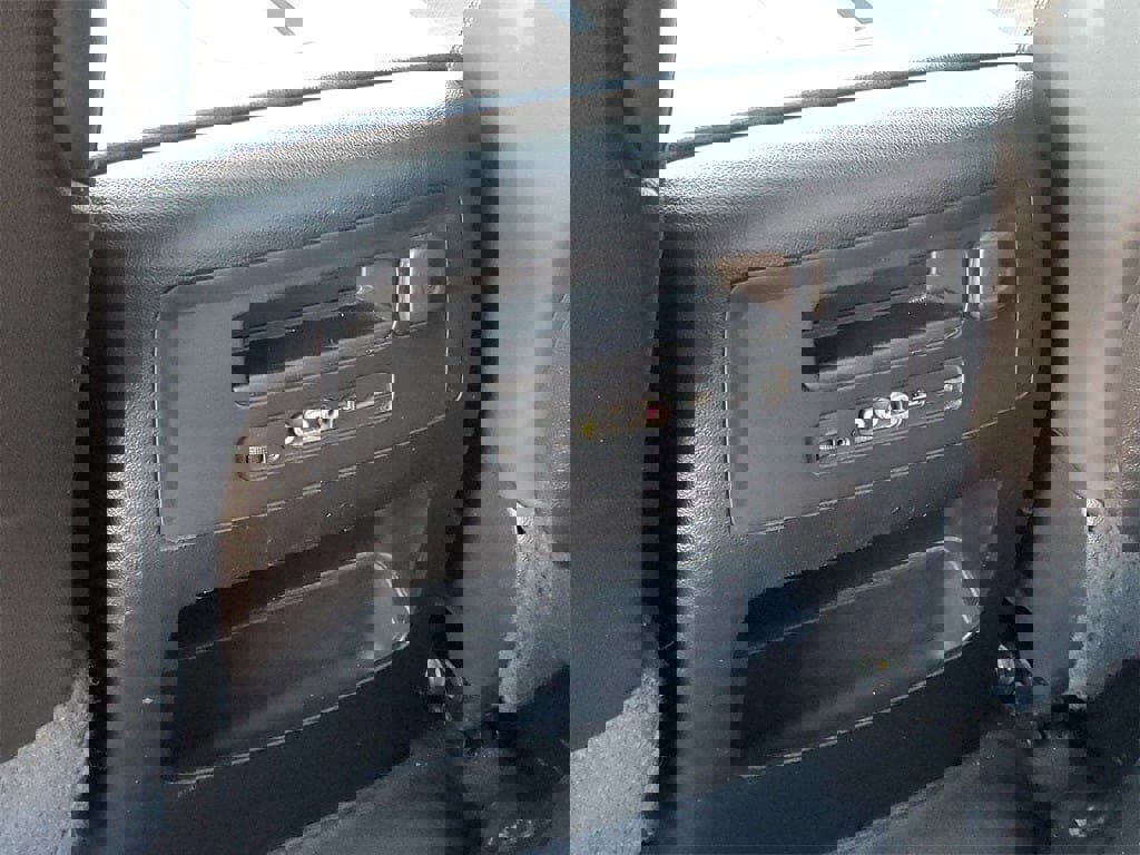 Used 2015 GMC Sierra 2500 Denali image 75