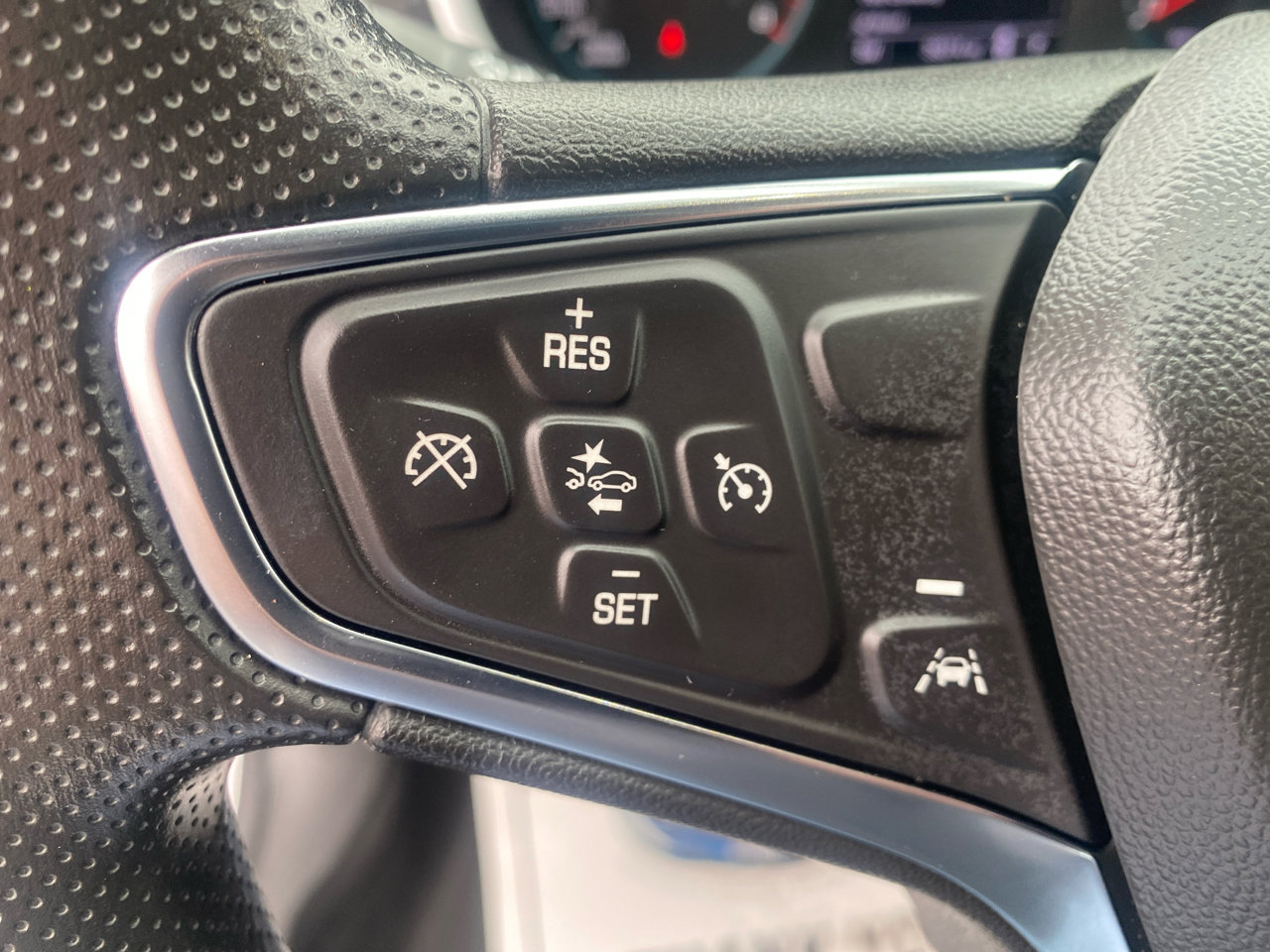 Used 2024 Chevrolet Malibu LT image 16