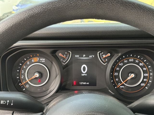 Used 2025 Jeep Wrangler Unlimited Sport AWD/4WD image 22