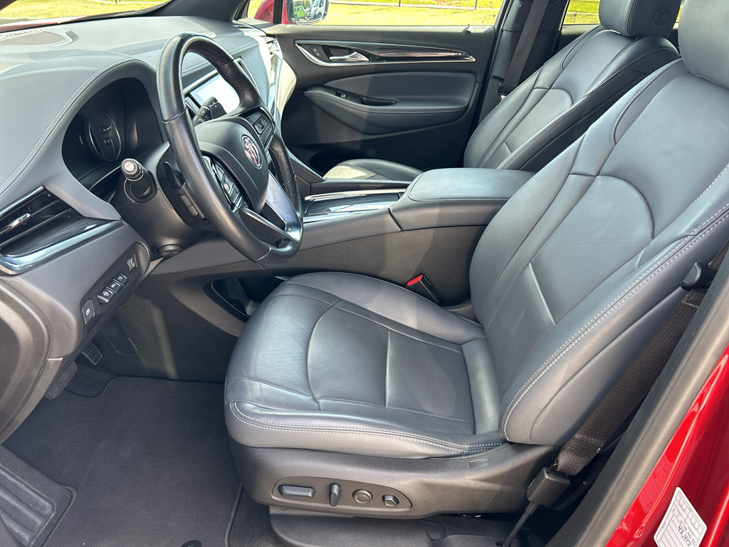 Used 2024 Buick Enclave Premium image 10