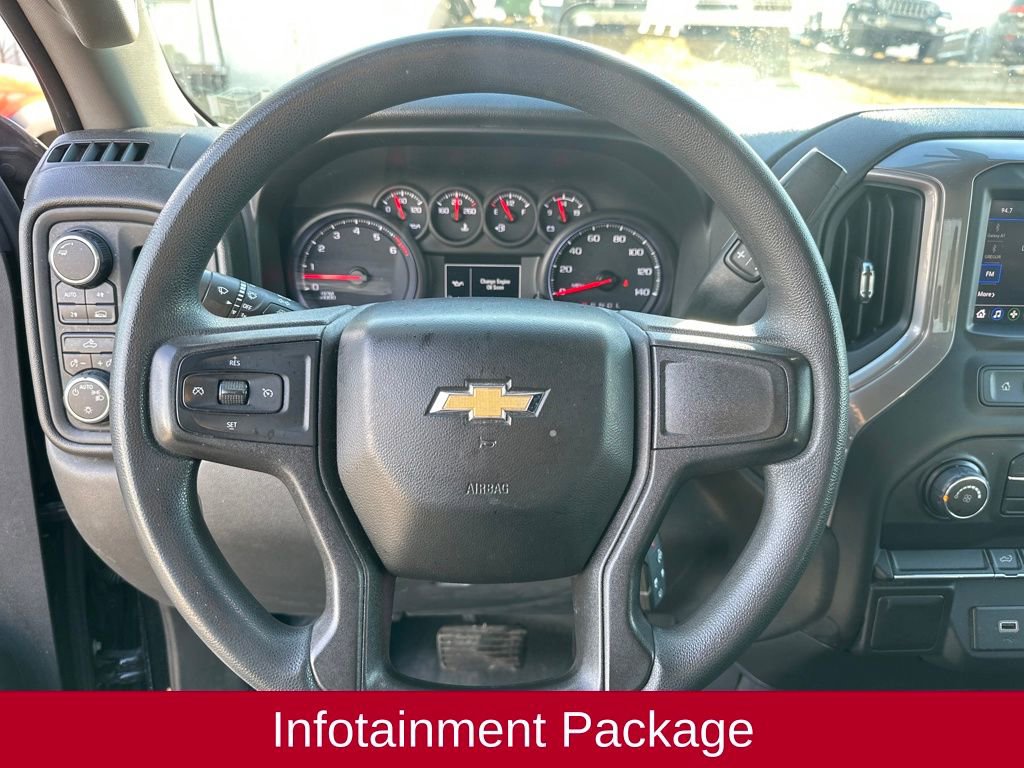 Used 2020 Chevrolet Silverado 1500 Custom w/ Custom Value Package image 16