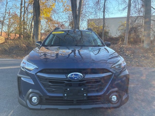 Used 2023 Subaru Outback Premium image 6
