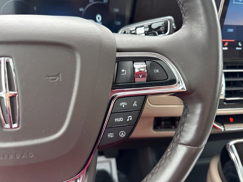 Used 2022 Lincoln Navigator L Reserve image 16