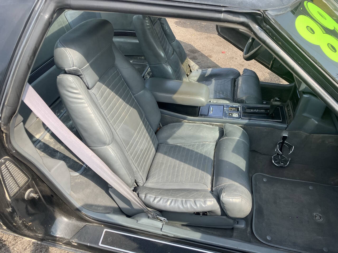 Used 1989 Buick Reatta Coupe FWD image 29
