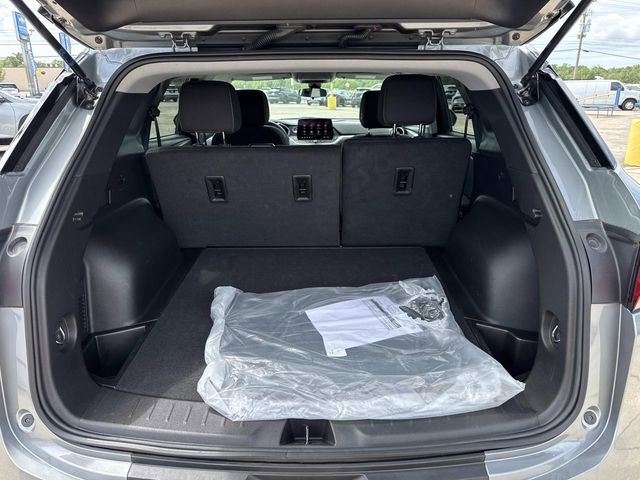 Used 2025 Chevrolet Blazer LT FWD image 20