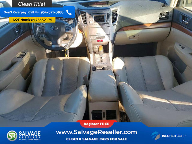 Used 2014 Subaru Outback 2.5i Limited w/ Moonroof Package AWD/4WD image 11