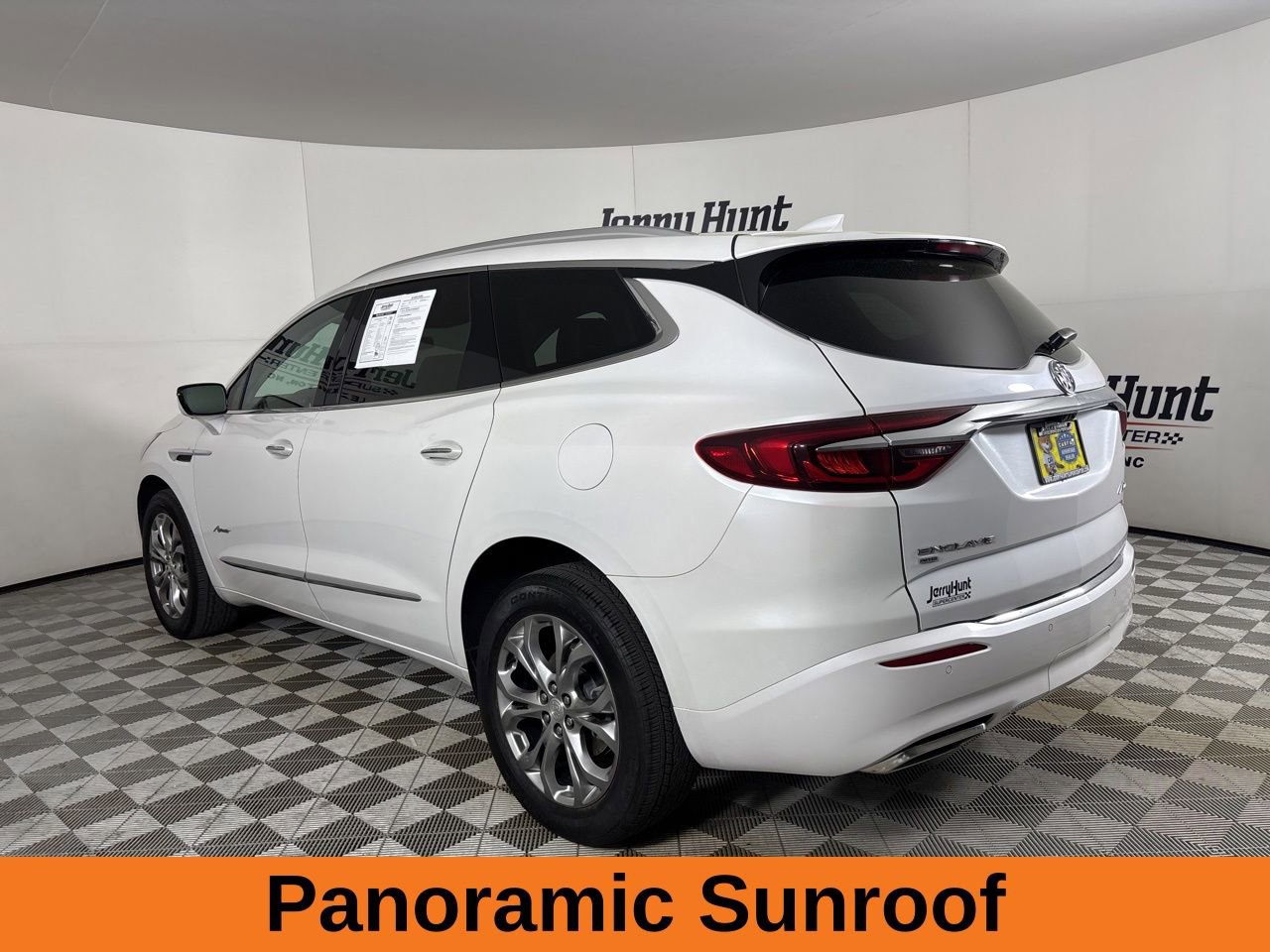 Used 2021 Buick Enclave Avenir w/ Avenir Technology Package image 8